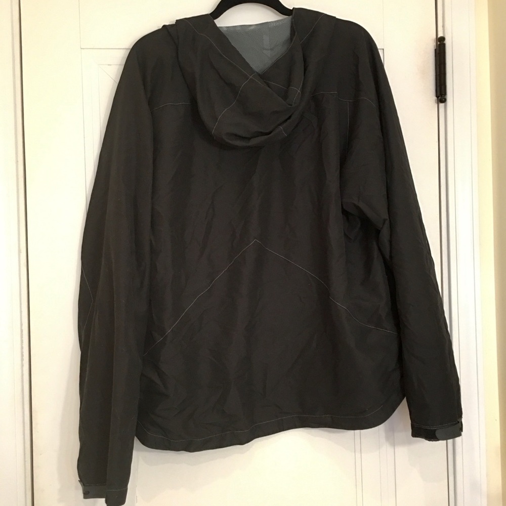Pittsburgh Penguins Hockey Black Windbreaker - Picture 7 of 7